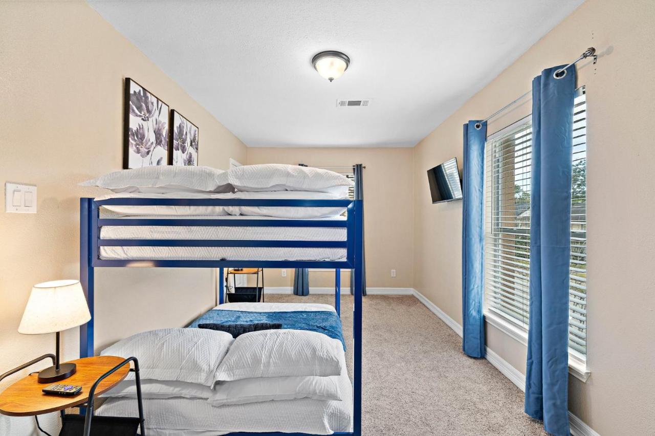 Nr Med Center, Dt, Midtown Game Room Sleep 16 Houston Dış mekan fotoğraf